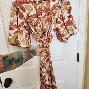 Marie by Victoria Dunn Fall High-Collar Midi Dress, XS but can fit up to M.